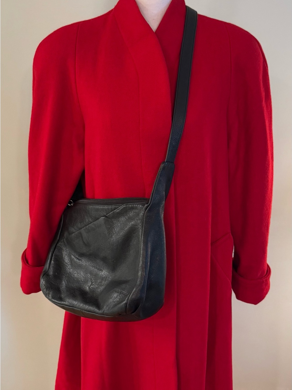 Y2K Wilsons Leather Black Leather Shoulder Bag